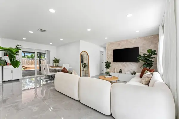 1120 SW 7th Ave, Deerfield Beach, FL 33441