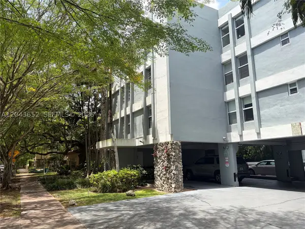 820 Salzedo St #405, Coral Gables, FL 33134