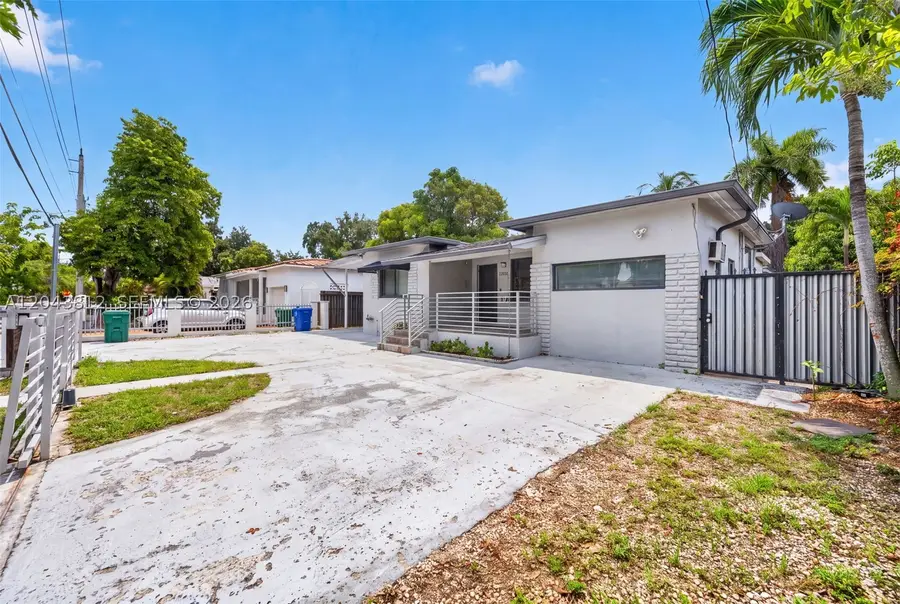 2360 SW 2nd St, Miami, FL 33135 - #3