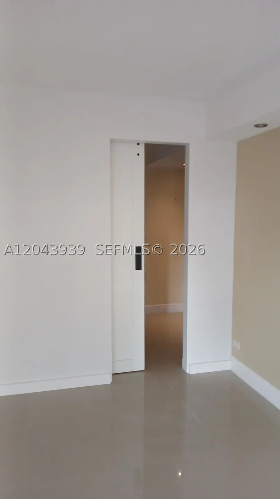 1800 NE 114th St #508, Miami, FL 33181 - #3
