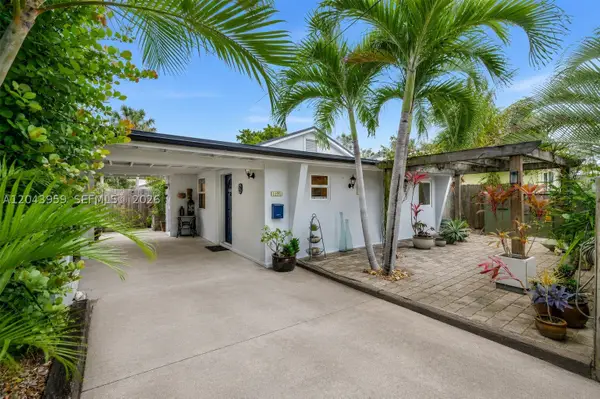 1401 NE 33rd St, Oakland Park, FL 33334