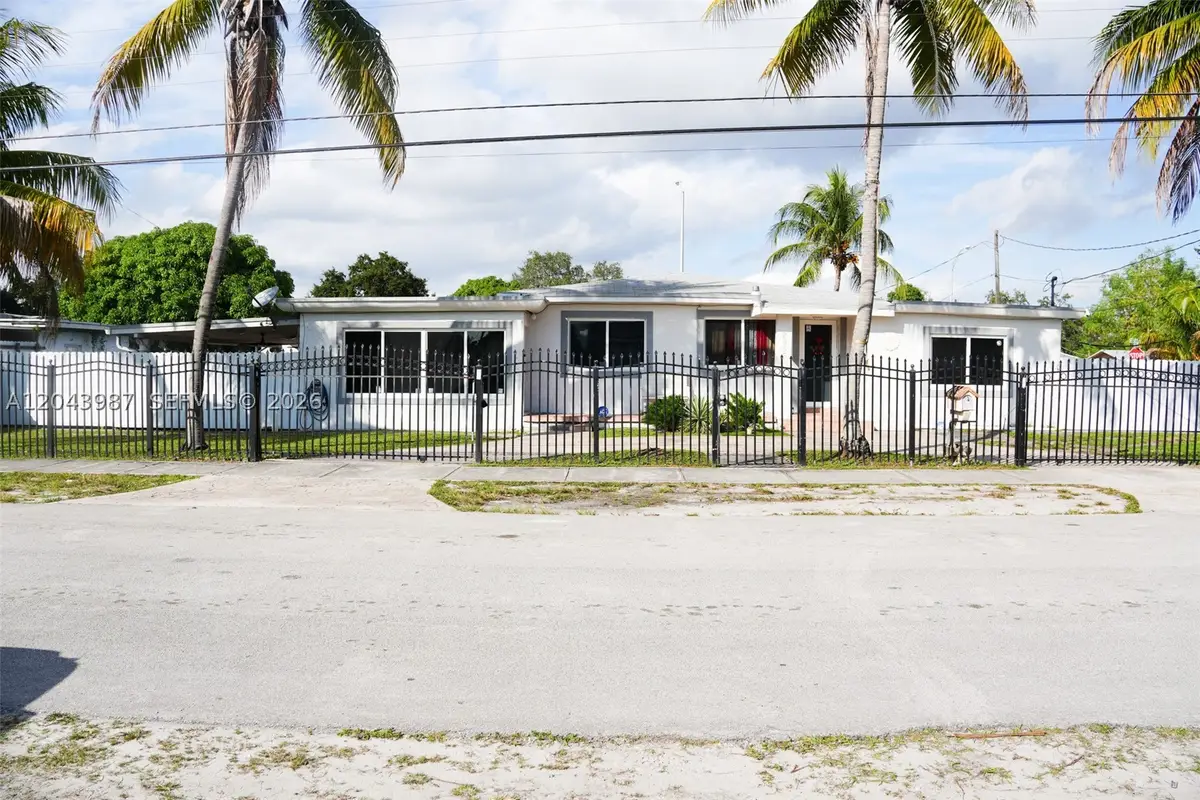 2955 NW 102nd St, Miami, FL 33147 - #1