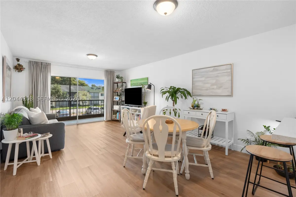 4161 NW 90th Ave #206, Coral Springs, FL 33065 - #1