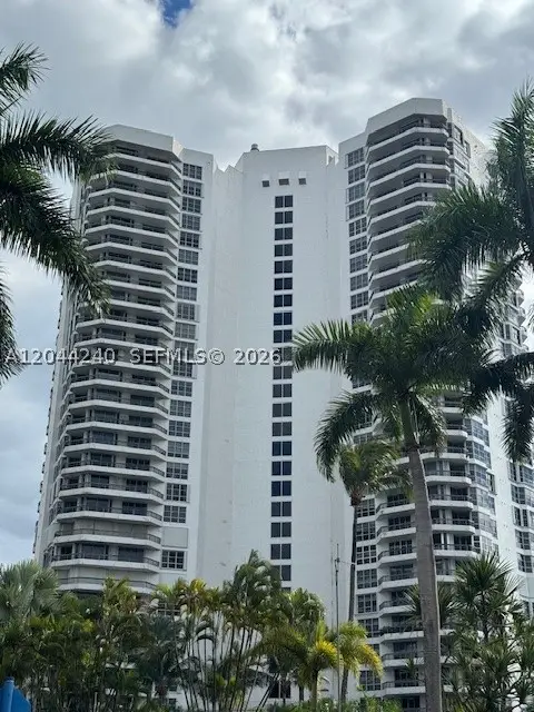 19101 NE 36th Ct #1005, Aventura, FL 33180 - #2