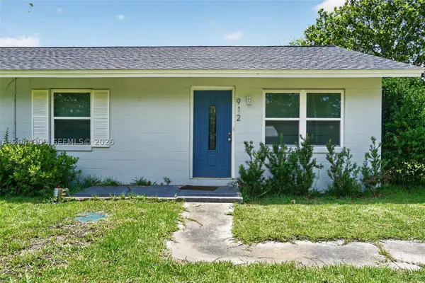 912 Sw 3rd St, Other, FL 32333