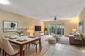 3021 NW 68th St #11G, Fort Lauderdale, FL 33309 - #3