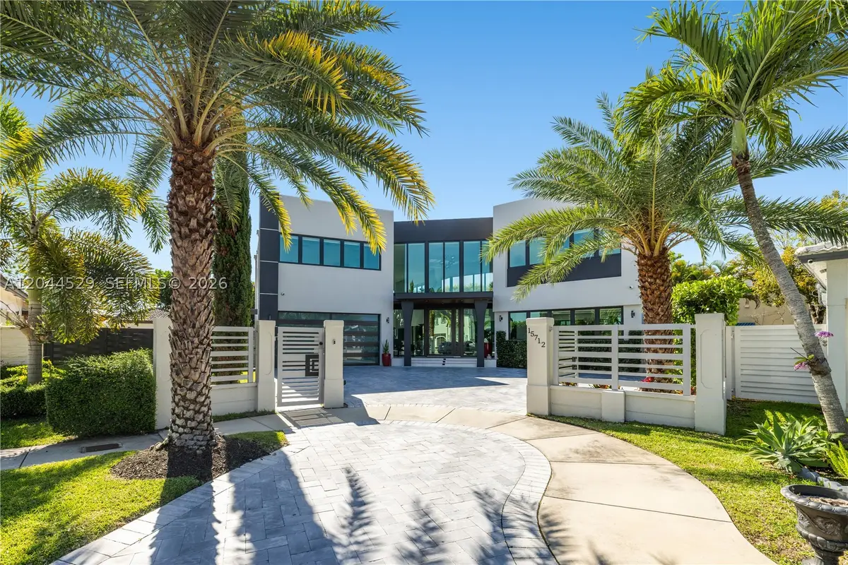 15712 SW 69th Ln, Miami, FL 33193 - #1