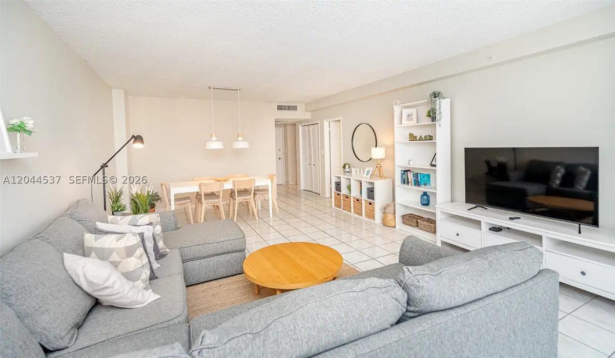 5601 Collins Ave #1517, Miami Beach, FL 33140 - #1