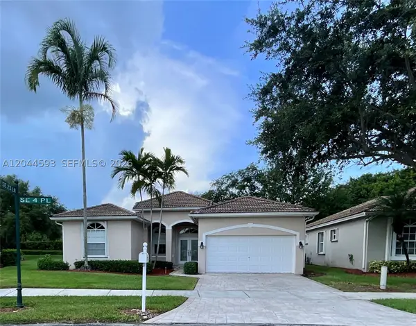 2335 SE 4th Pl, Homestead, FL 33033