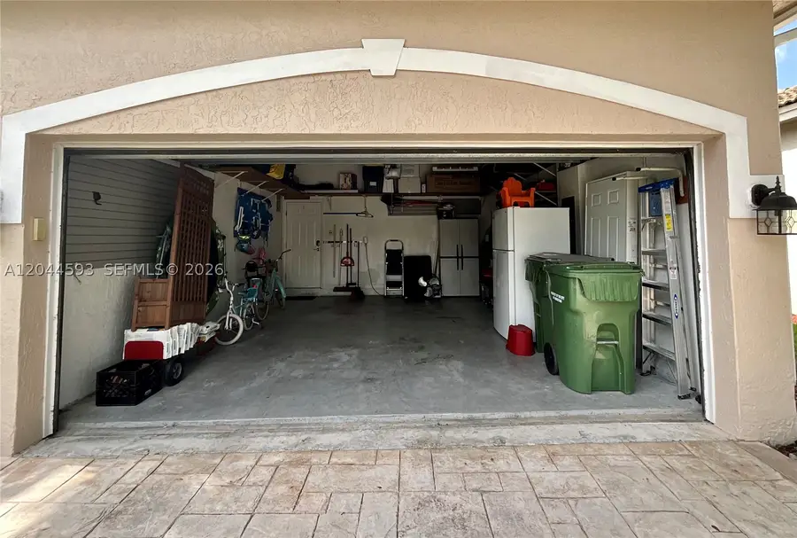 2335 SE 4th Pl, Homestead, FL 33033 - #2
