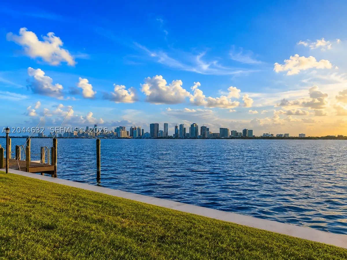 7500 W Treasure Dr, North Bay Village, FL 33141 - #1
