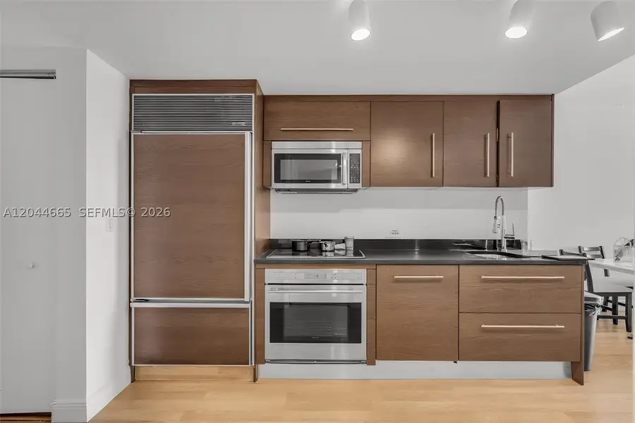 475 Brickell Ave #2508, Miami, FL 33131 - #3