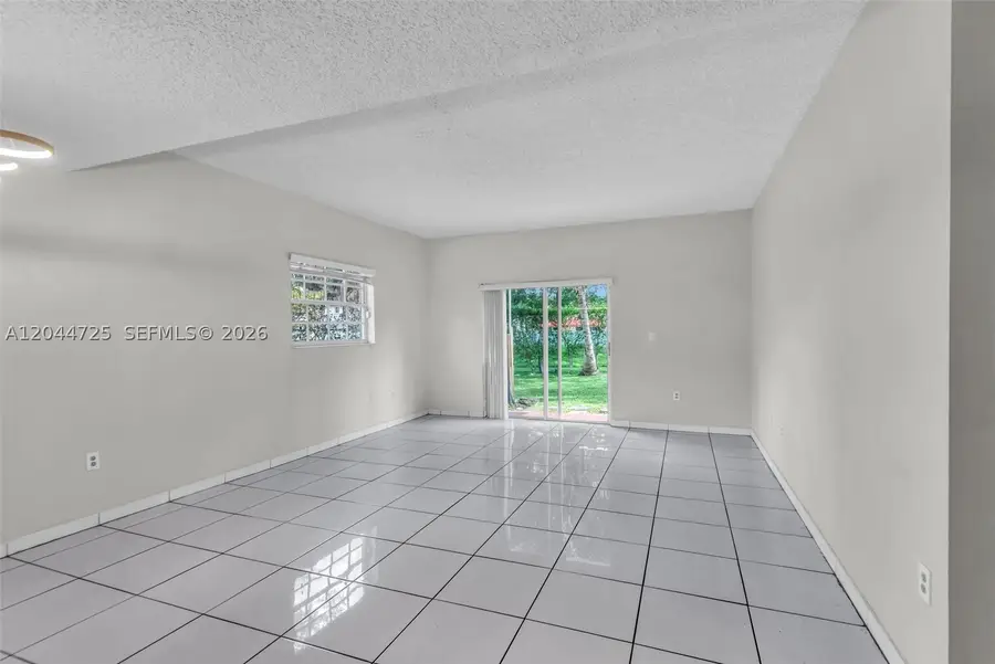 10018 Hammocks Blvd #101-5, Miami, FL 33196 - #3