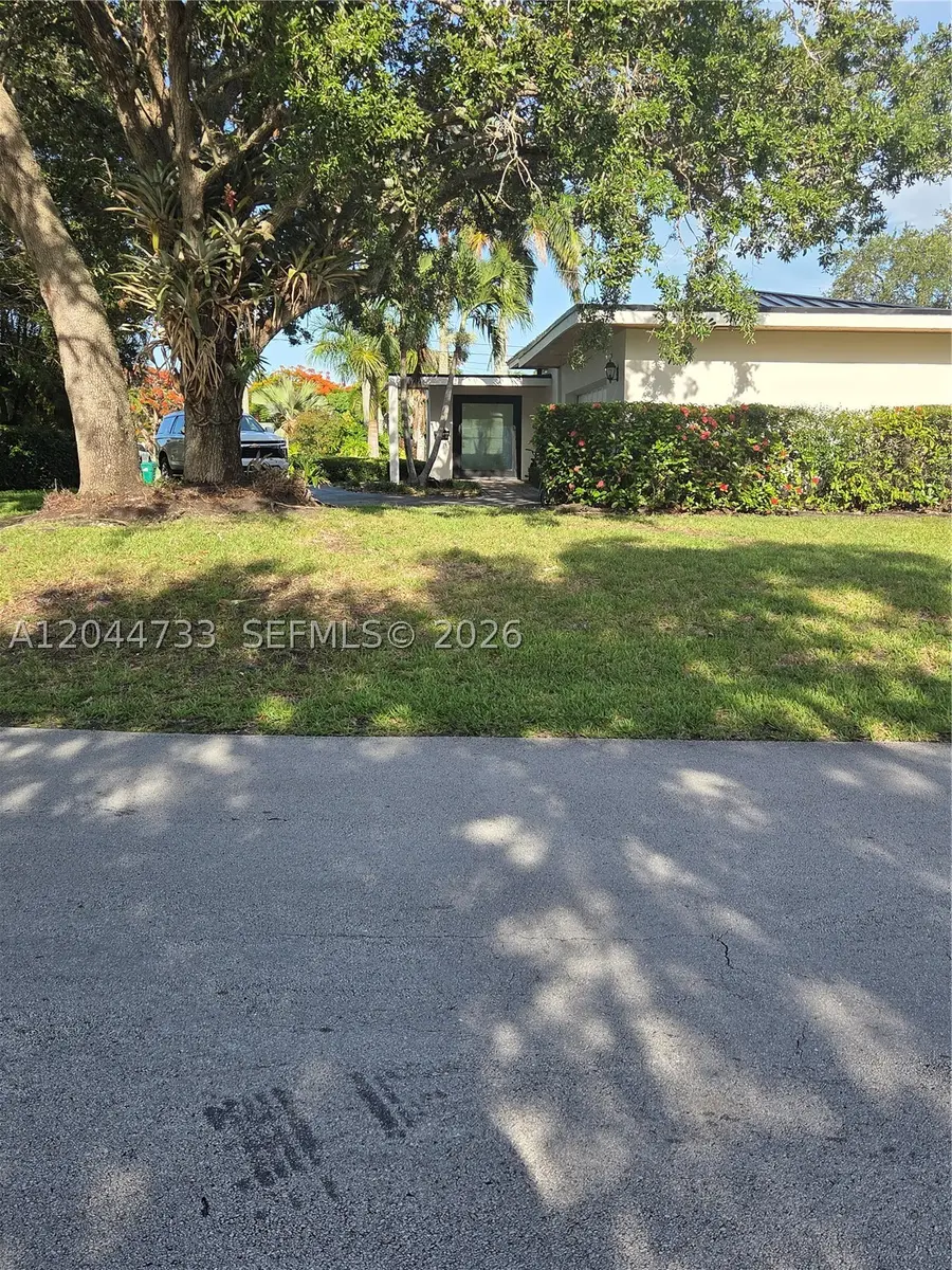 8880 SW 149th St, Palmetto Bay, FL 33176 - #2