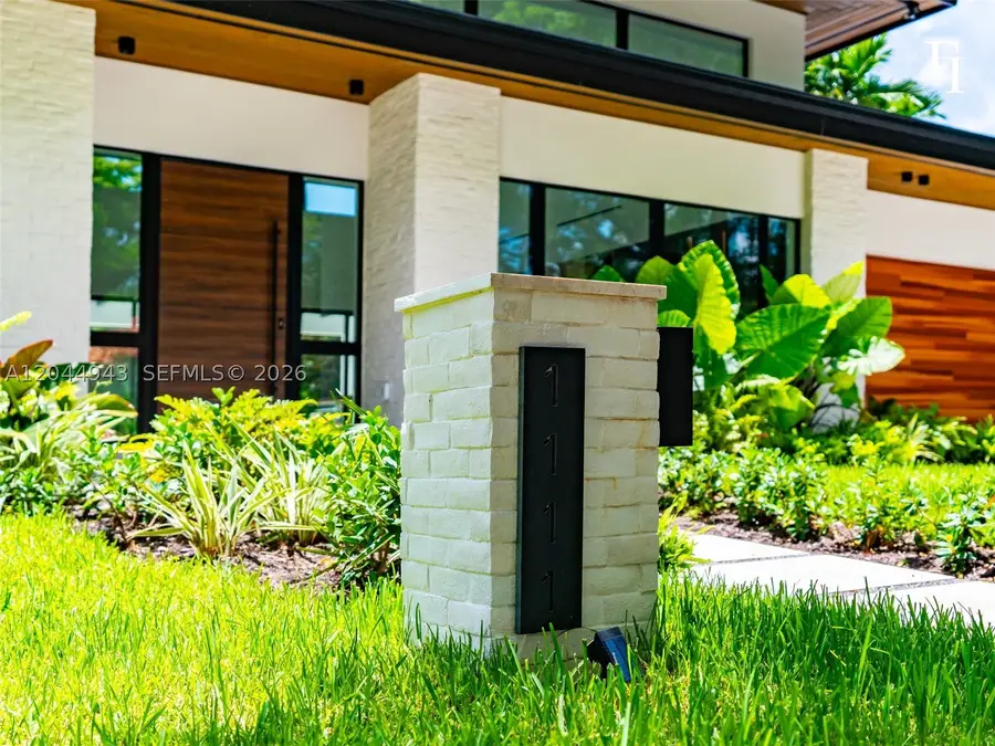 1111 Alberca St, Coral Gables, FL 33134 - #3