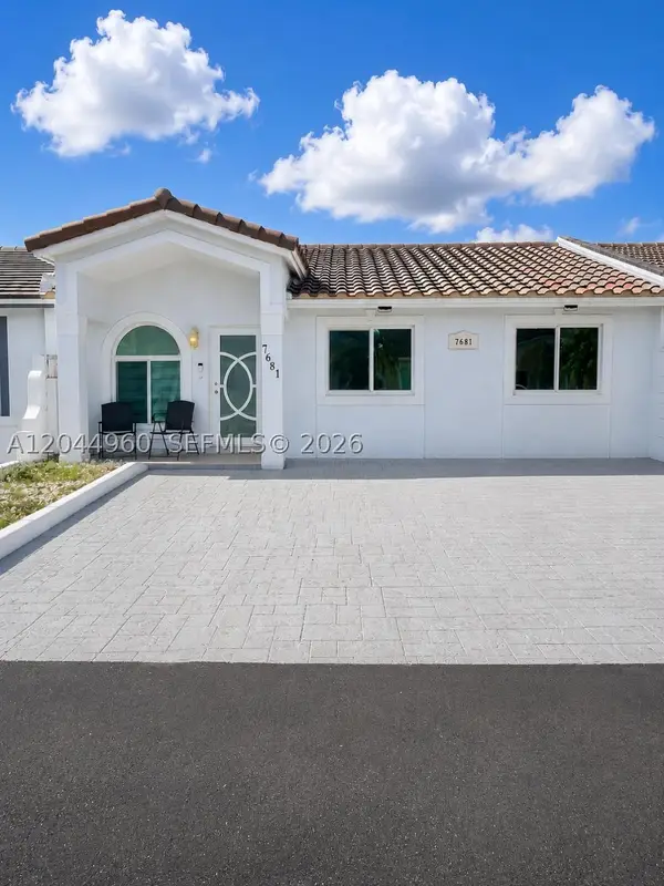 7681 NW 178th Ter, Hialeah, FL 33015
