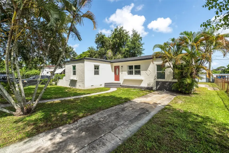 1246 Fisherman St, Opa Locka, FL 33054 - #2