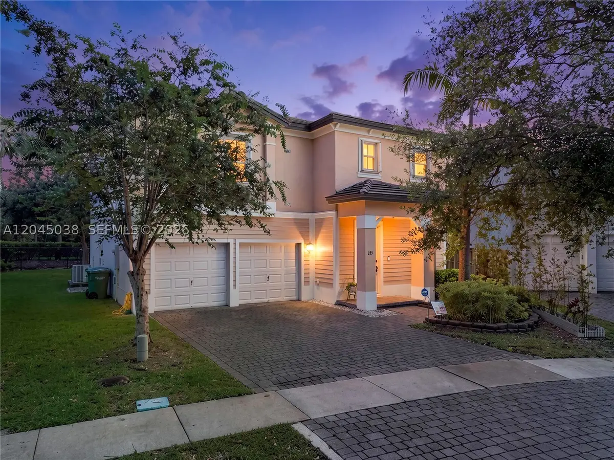 285 NE 32nd Ter, Homestead, FL 33033 - #1
