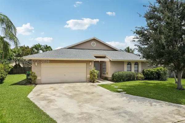 10411 NW 31st Ct, Sunrise, FL 33351