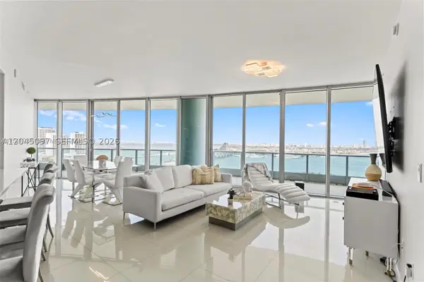 900 Biscayne Blvd #2506, Miami, FL 33132
