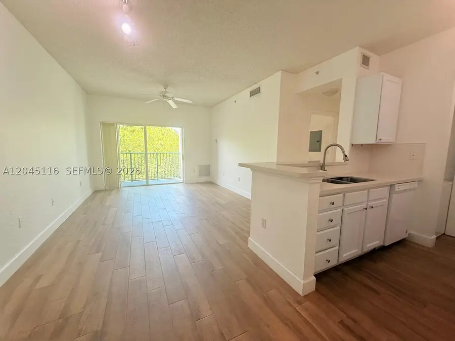 6001 SW 70th St #355, South Miami, FL 33143 - #2