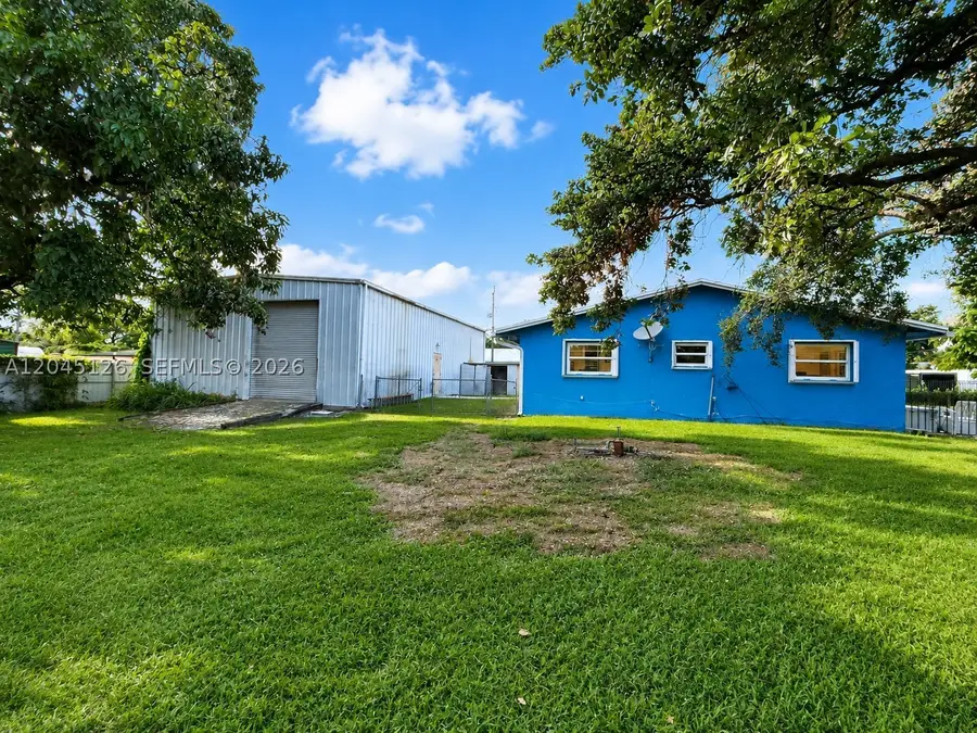 6145 Hayes St, Hollywood, FL 33024 - #2
