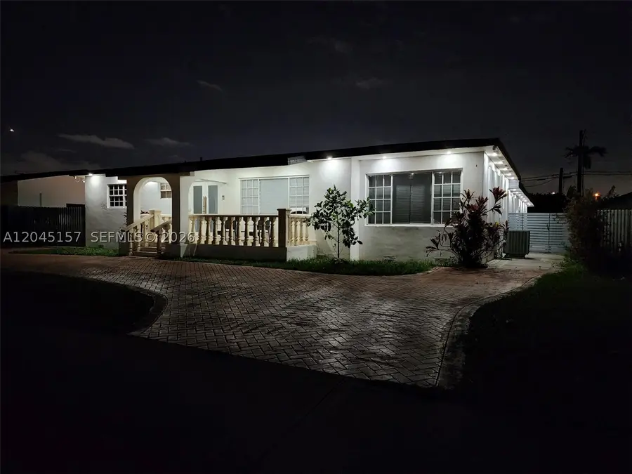 8240 SW 38th St, Miami, FL 33155 - #3