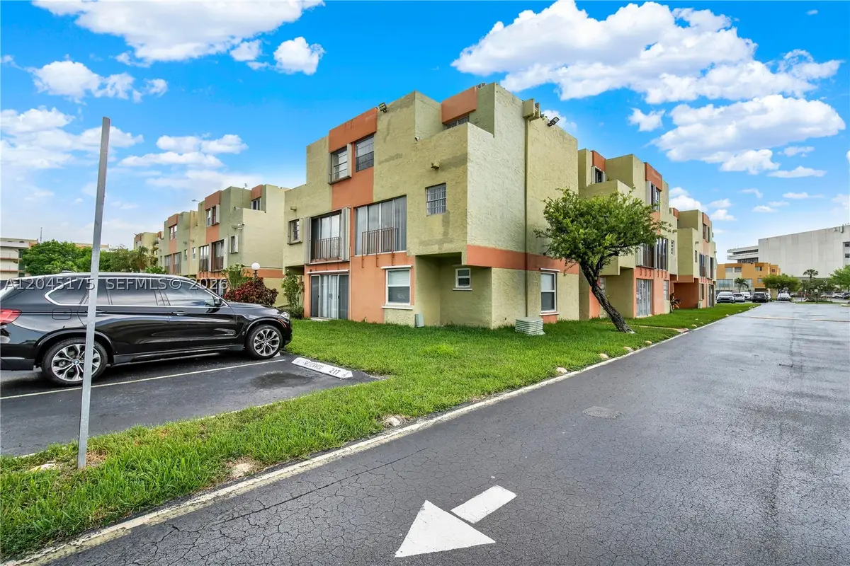 9390 W Flagler St #218F, Miami, FL 33174 - #1