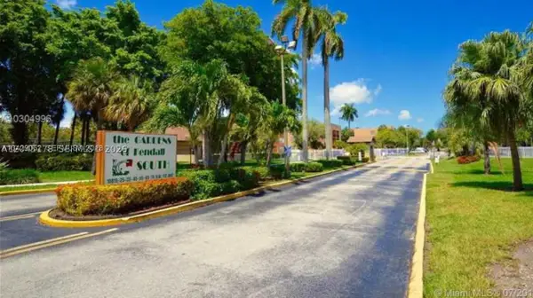 10845 SW 112th Ave #211, Miami, FL 33176