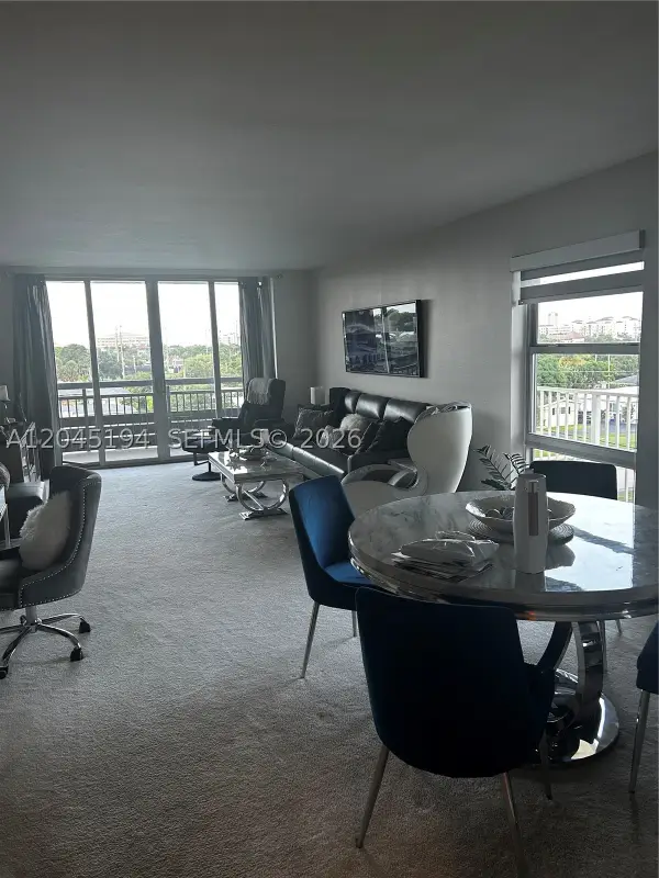 555 NW 4th Ave #4250, Boca Raton, FL 33432