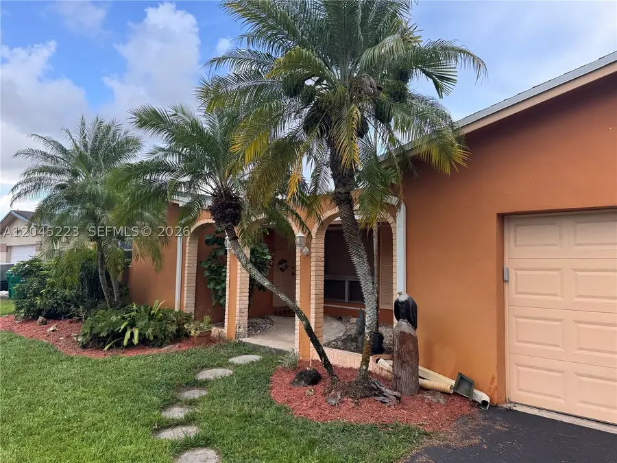 9160 SW 54th Pl, Cooper City, FL 33328 - #2