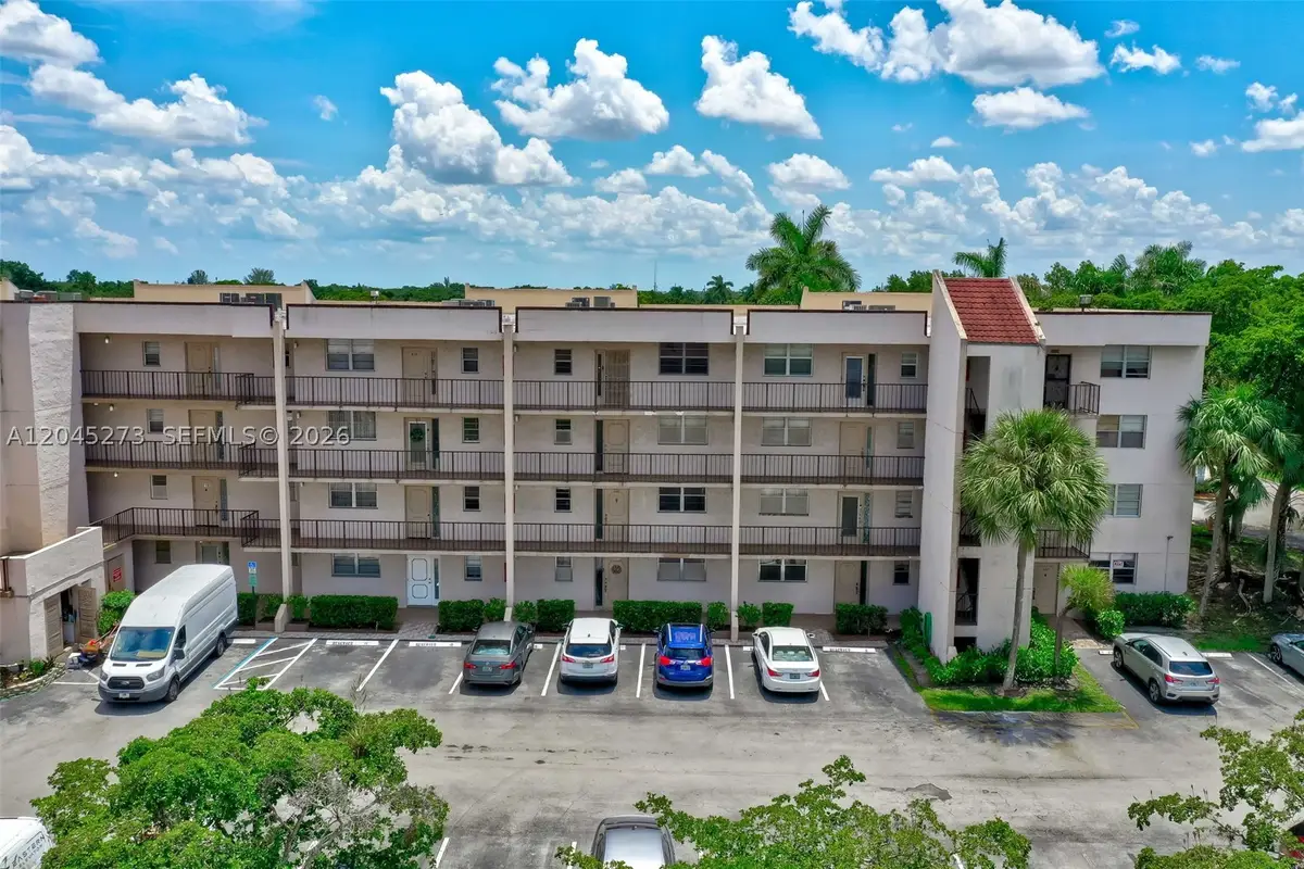 2571 Aragon Blvd #220, Sunrise, FL 33322 - #1