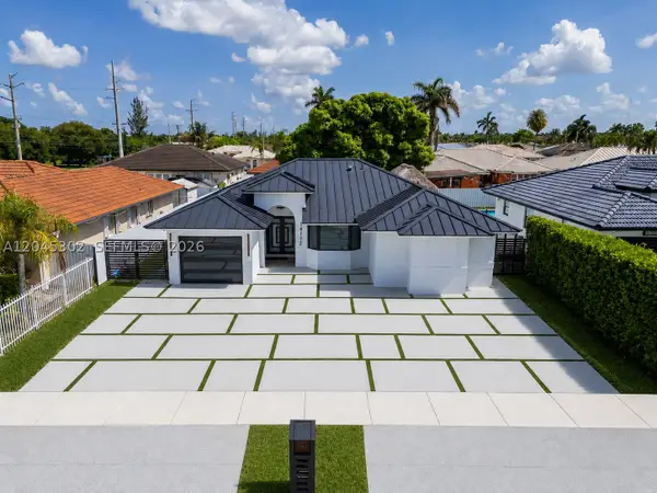 14712 SW 176th Ter, Miami, FL 33187
