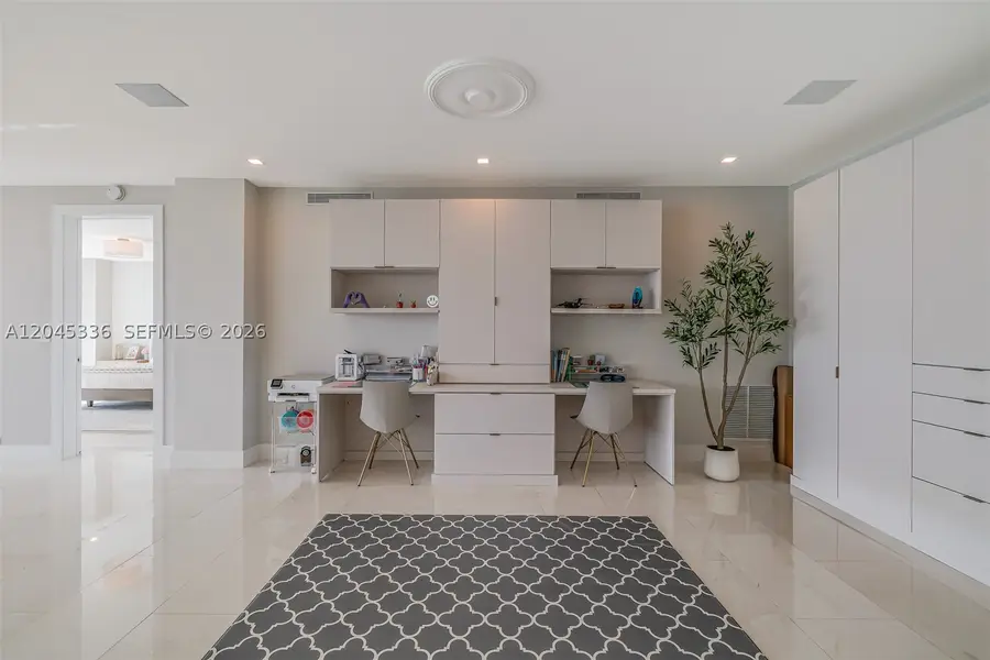 3400 SW 27th Ave #802, Miami, FL 33133 - #3