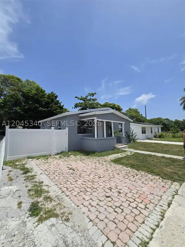 719 21st St, West Palm Beach, FL 33407