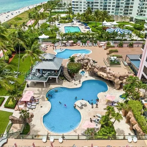 5225 Collins Ave #1117, Miami Beach, FL 33140 - #2