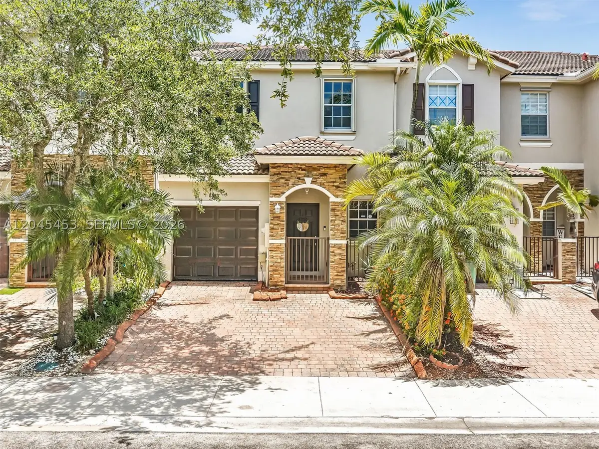 8887 SW 225th St, Cutler Bay, FL 33190 - #1