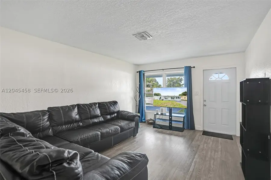 3320 NW 18th St, Lauderhill, FL 33311 - #3
