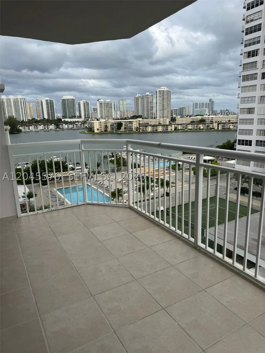 18051 Biscayne Blvd #803, Aventura, FL 33161 - #2