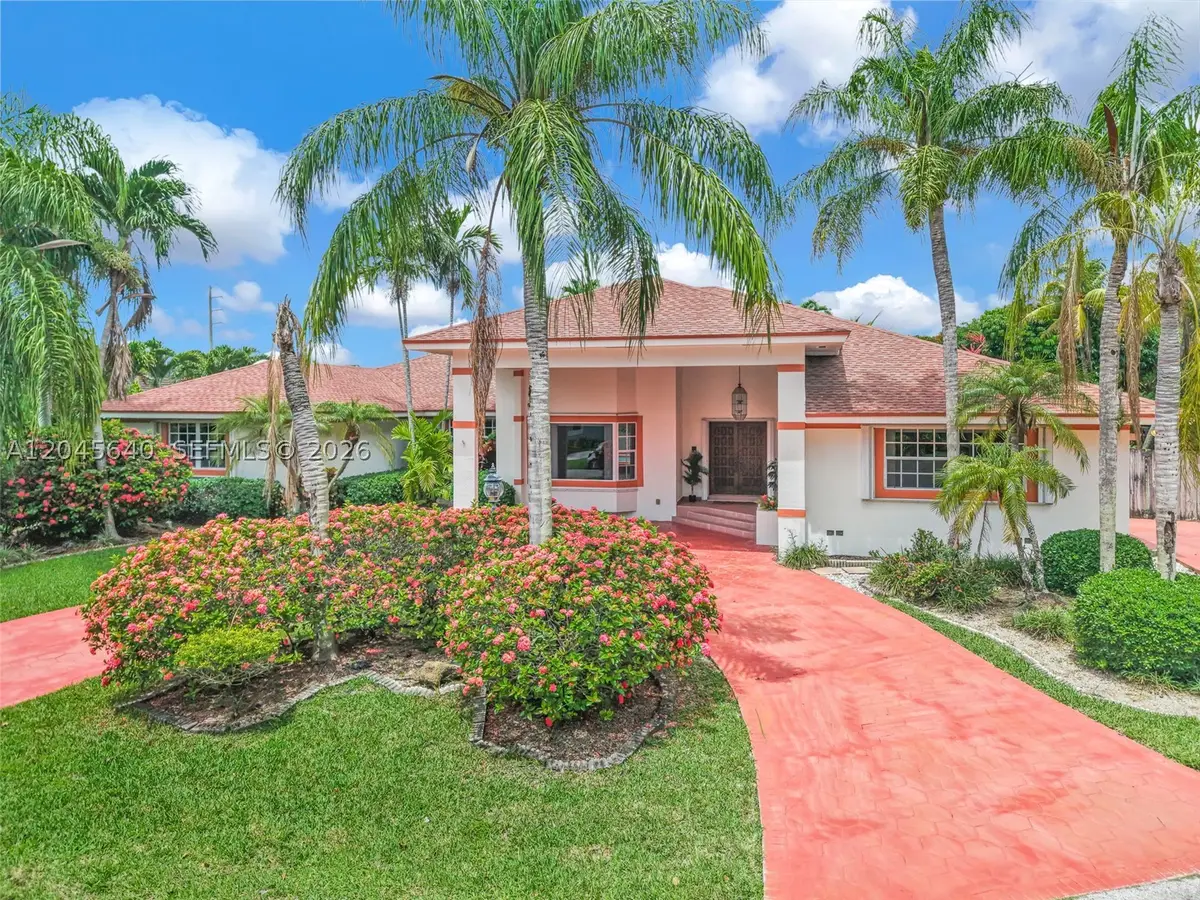 13562 SW 109th Pl, Miami, FL 33176 - #1