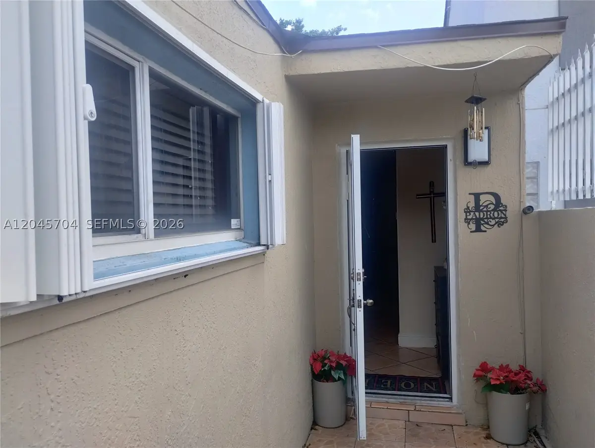 7005 W 15th Ave, Hialeah, FL 33014 - #1