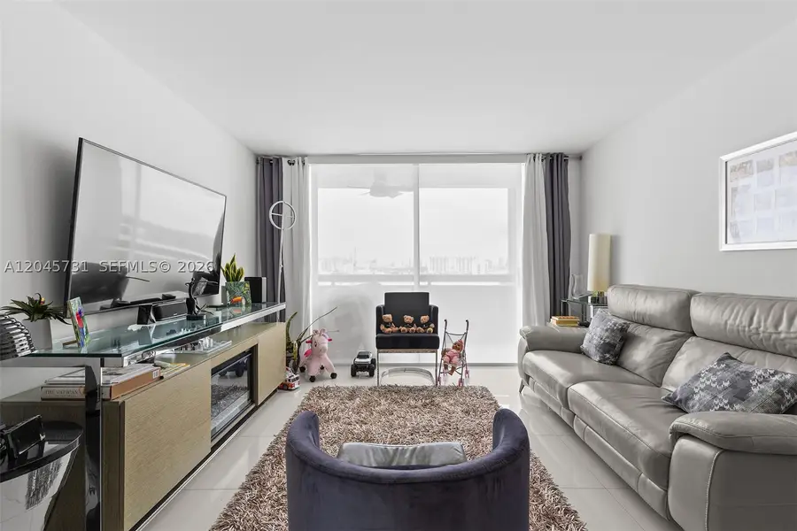 1775 Washington Ave #14F, Miami Beach, FL 33139 - #3