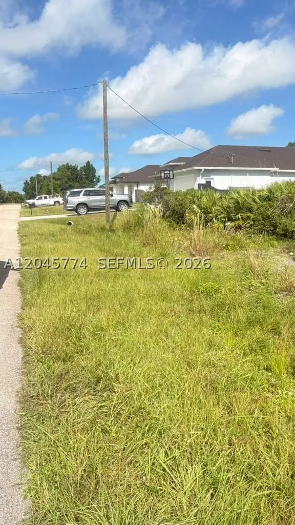 2808 54th St W, Lehigh Acres, FL 33971 - #3