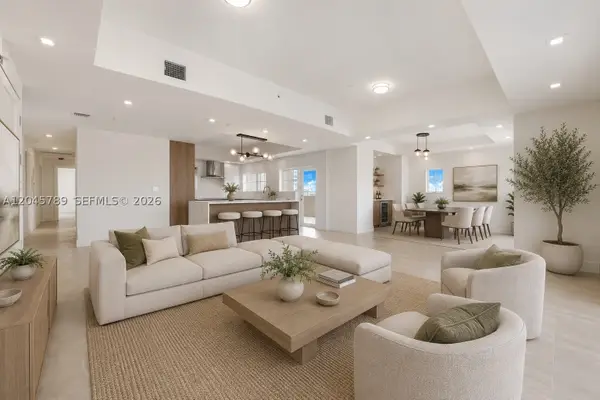 120 Salamanca Ave #PH, Coral Gables, FL 33134