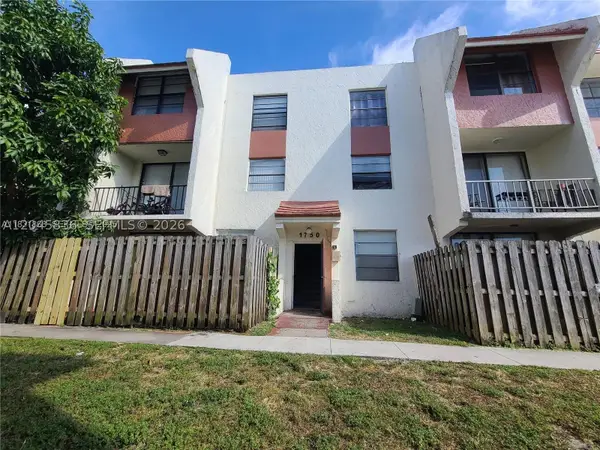 1750 NW 55th Ave #103, Lauderhill, FL 33313