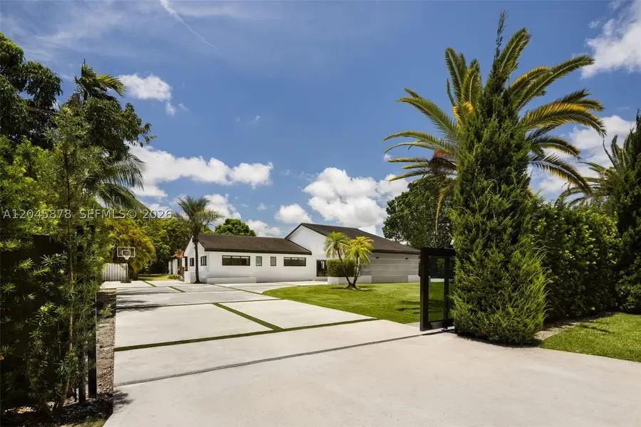 8960 SW 118th St, Miami, FL 33176 - #2