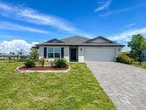 2123 NE 6th Ave, Cape Coral, FL 33909 - #1