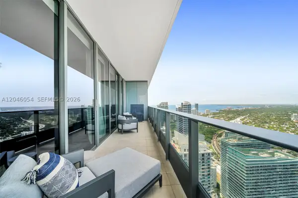 1000 Brickell Plz #PH5807, Miami, FL 33131