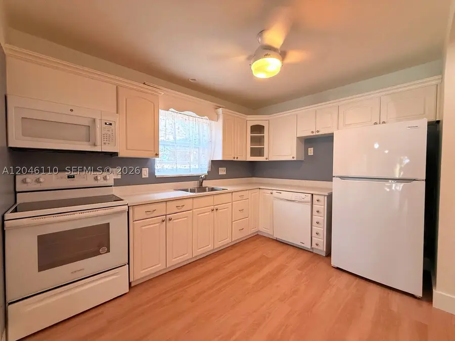 2832 Fillmore St #20, Hollywood, FL 33020 - #3
