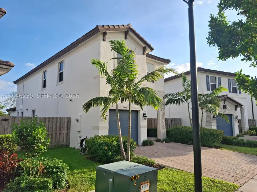 2439 NW 131st Cir, Miami, FL 33167 - #3